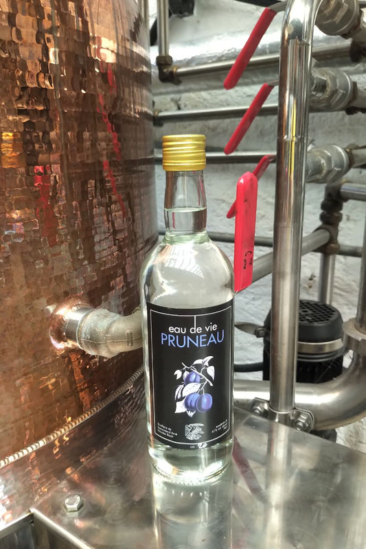 Eau-de-vie de pruneau